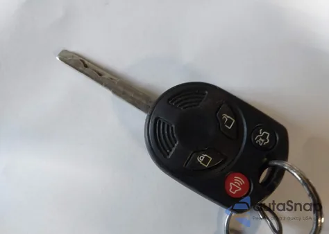 2018 Ford Focus Se z USA, uszkodzony, nr VIN 1FADP3F27JL221303